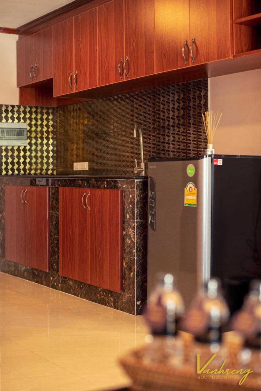 Vanhseng Boutique Vientiane Hotel Eksteriør billede